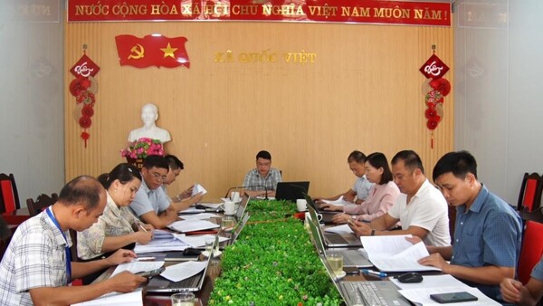 THƯỜNG TRỰC HĐND XÃ QUỐC VIỆT GIÁM SÁT VIỆC TRIỂN  KHAI THỰC HIỆN NGHỊ QUYẾT SỐ 57-NQ/TW