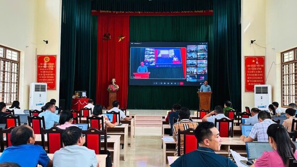 ĐẢNG ỦY XÃ QUỐC VIỆT TỔ CHỨC HỘI NGHỊ BÁO CÁO VIÊN QUÝ III NĂM 2026